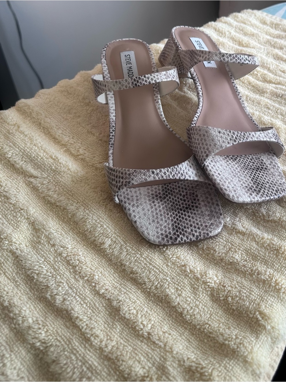Steve Madden Neutral Snake-Print Strappy Heeled Slides